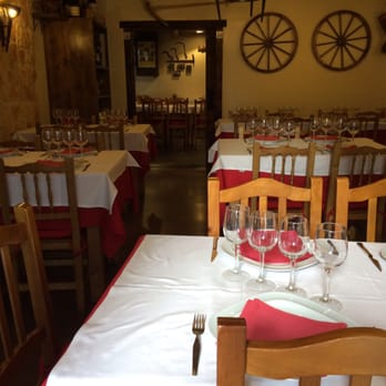 restaurante omeigallo - 1salon - Food Near Me - Puigcerda, GI