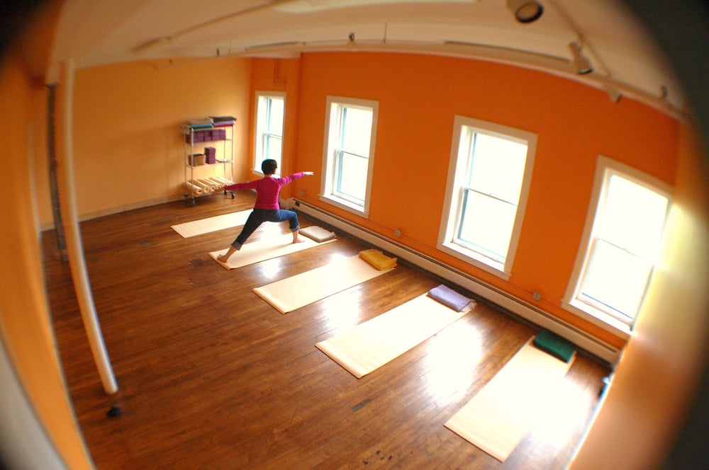 Maple Monkey Yoga Logo