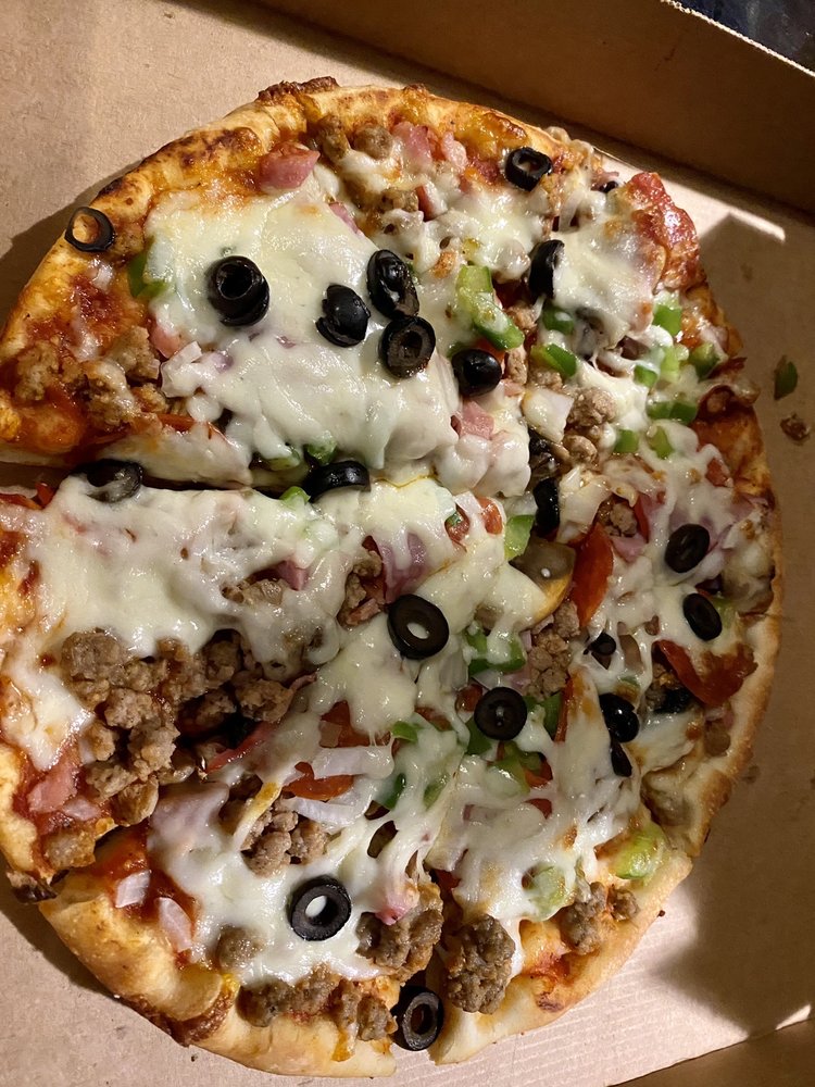 LITTLE J’S PIZZA & SUBS 11 Reviews Pizza 402 E Washington St, La