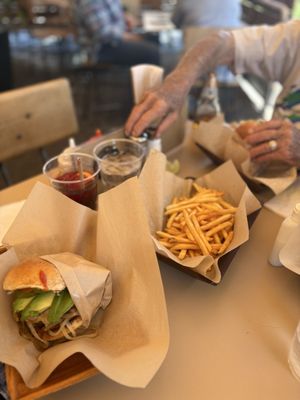 Tyler's Burgers by null