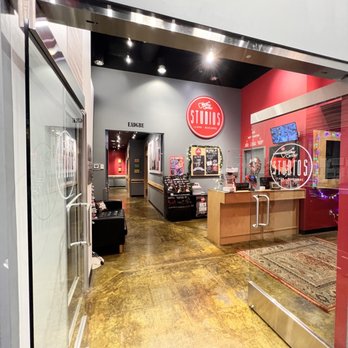Guitar Center - Musical Instruments & Teachers Near Me - Huntsville, Alabama Guitar Center - Musical Instruments & Teachers Near Me - Huntsville, Alabama
