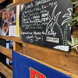 Kiosko Latino - Lunch menu