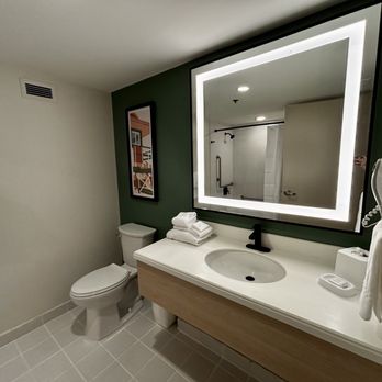 Tropicana Atlantic City - A Caesars Rewards Destination - Bathroom - Hotels Near Me - Atlantic City, New Jersey Tropicana Atlantic City - A Caesars Rewards Destination - Bathroom - Hotels Near Me - Atlantic City, New Jersey