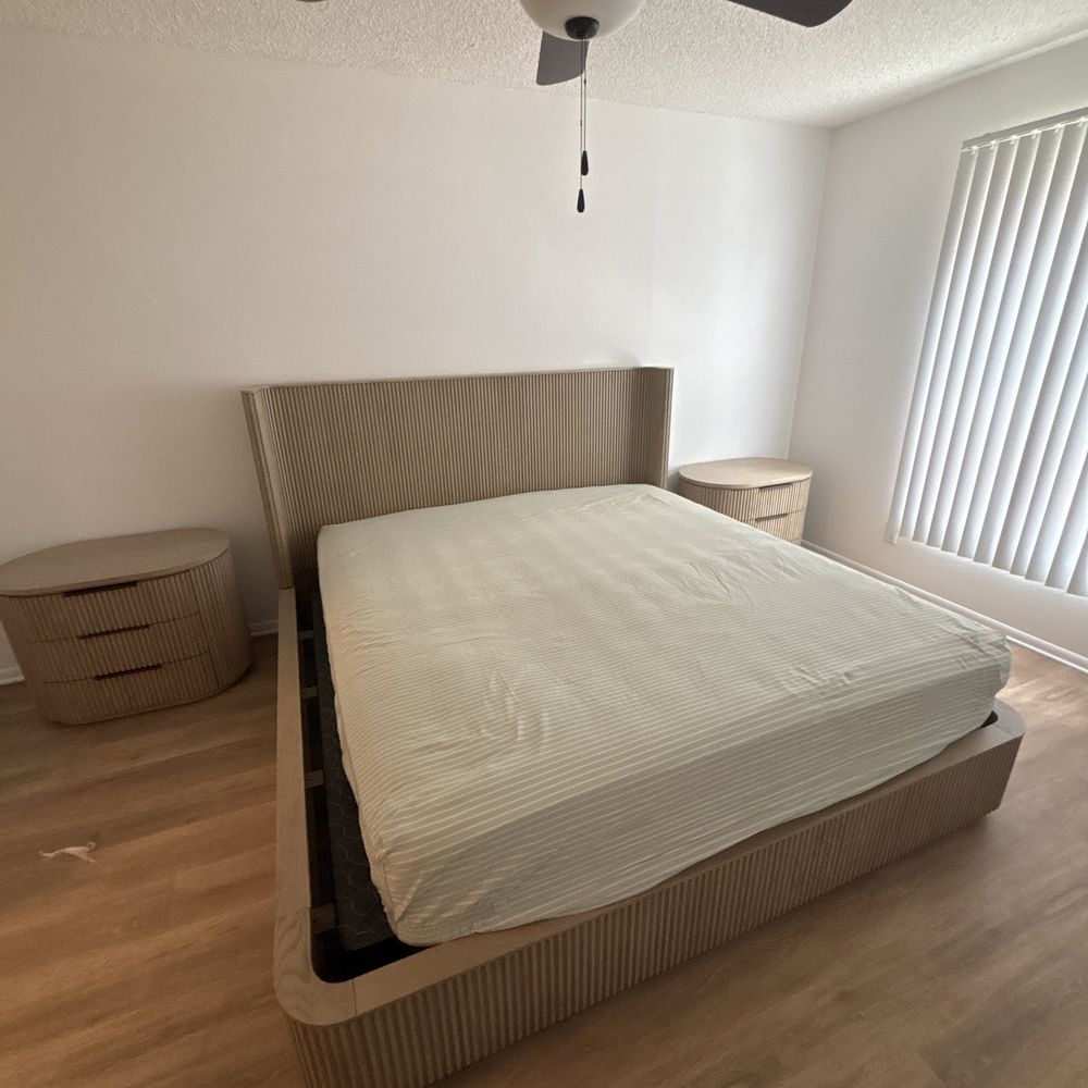 Busy Bee Movers - Everything came in of perfect condition! - Movers Near Me - Irvine, California