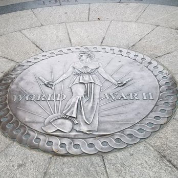 World War II Memorial - 8/17/21 - Landmarks & Historical Buildings Near Me - Washington, DC, District of Columbia