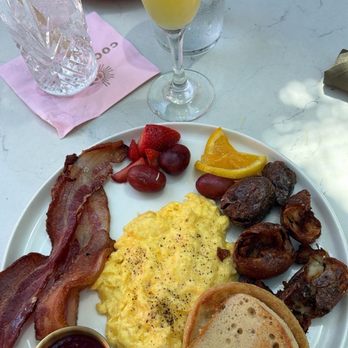 Coco Maya - Mayas breakfast and pineapple orange mimosa - Caribbean Near Me - San Diego, California Coco Maya - Mayas breakfast and pineapple orange mimosa - Caribbean Near Me - San Diego, California