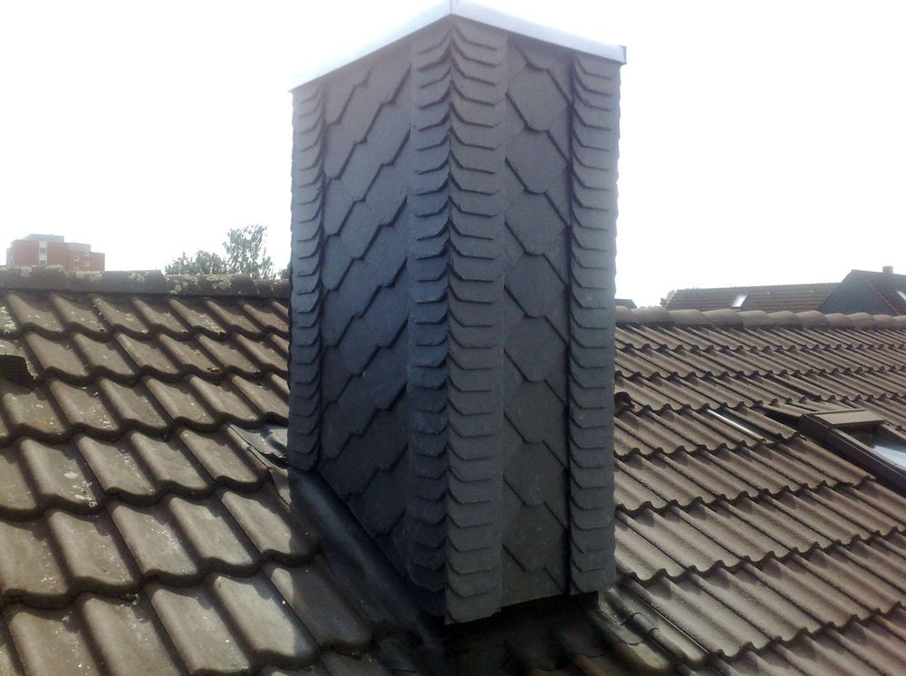 Slide of Arlanza Roofing