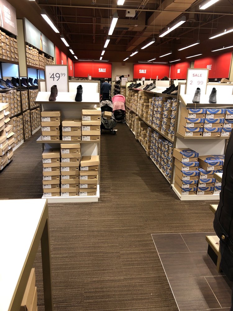 clark bostonian outlet