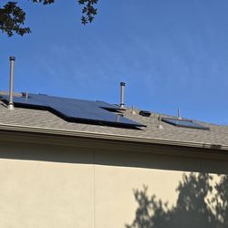 Freedom Power - Solar Panels on Roof
