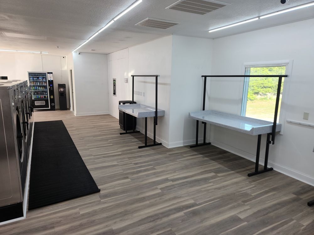 BLAINE LAUNDROMAT Updated May 2024 13 Photos 1240 Rutledge Pike