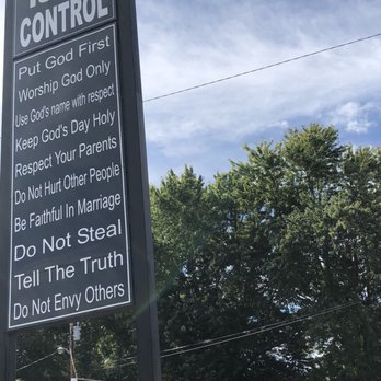 Bad Bob's Bbq - a sign for god control - Barbeque Near Me - Newbern, Tennessee