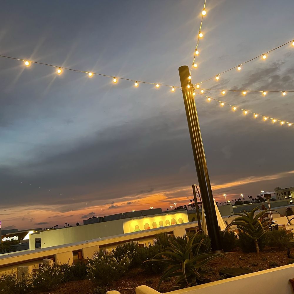 Cosm Los Angeles - Beautiful sunset on a great rooftop patio - Venues & Event Spaces Near Me - Inglewood, California