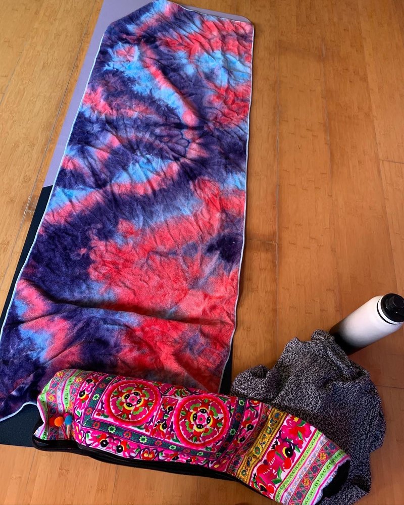 Hot Yoga Davis Logo