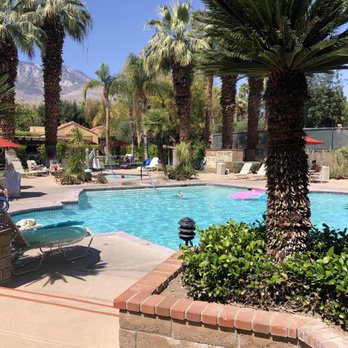 The Oasis Resort - Resorts Near Me - Palm Springs, California