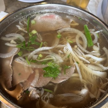 Ao Sen - Pho - Vietnamese Near Me - Albany, California
