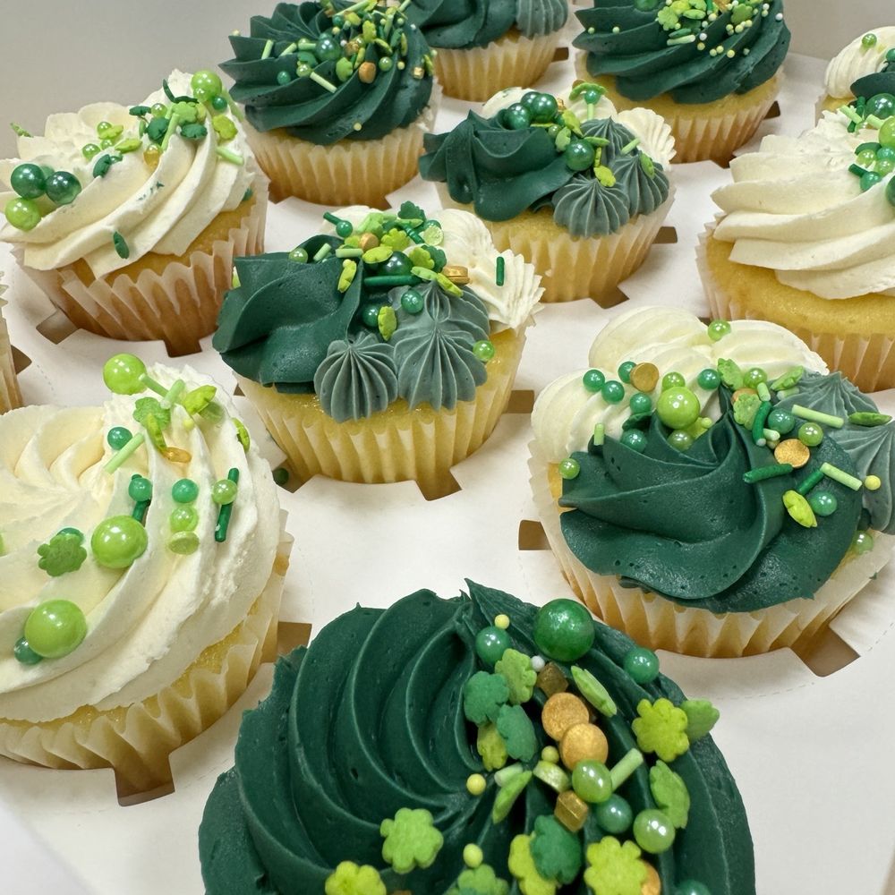 Oven and Whisk Cottage Bakery - Custom Cakes Near Me Oven and Whisk Cottage Bakery - Custom Cakes Near Me