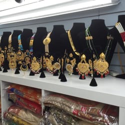 Rong Mela Fashion & Jewelry