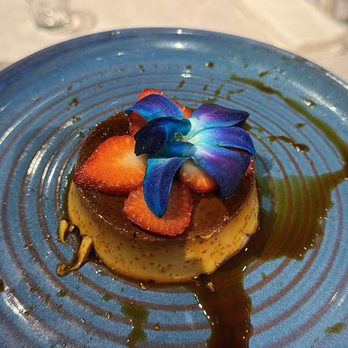 Manchamanteles Restaurant - Flan - Mexican Near Me - Chicago, Illinois