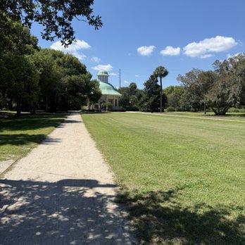Hampton Park - Parks Near Me - Charleston, South Carolina