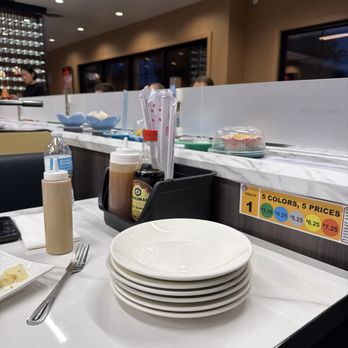 Lotus - Main dining x conveyor belt - Chinese Near Me - Oak Creek, Wisconsin Lotus - Main dining x conveyor belt - Chinese Near Me - Oak Creek, Wisconsin