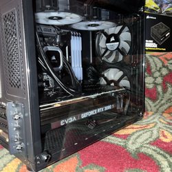 Huge EVGA 3080ti ftw3 ultra that David managed to fit in this CORSAIR CRYSTAL 280X Micro-ATX Case. This is just a temporary home for it.