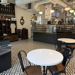 Parlor Doughnuts - Clean and cute doughnut shop