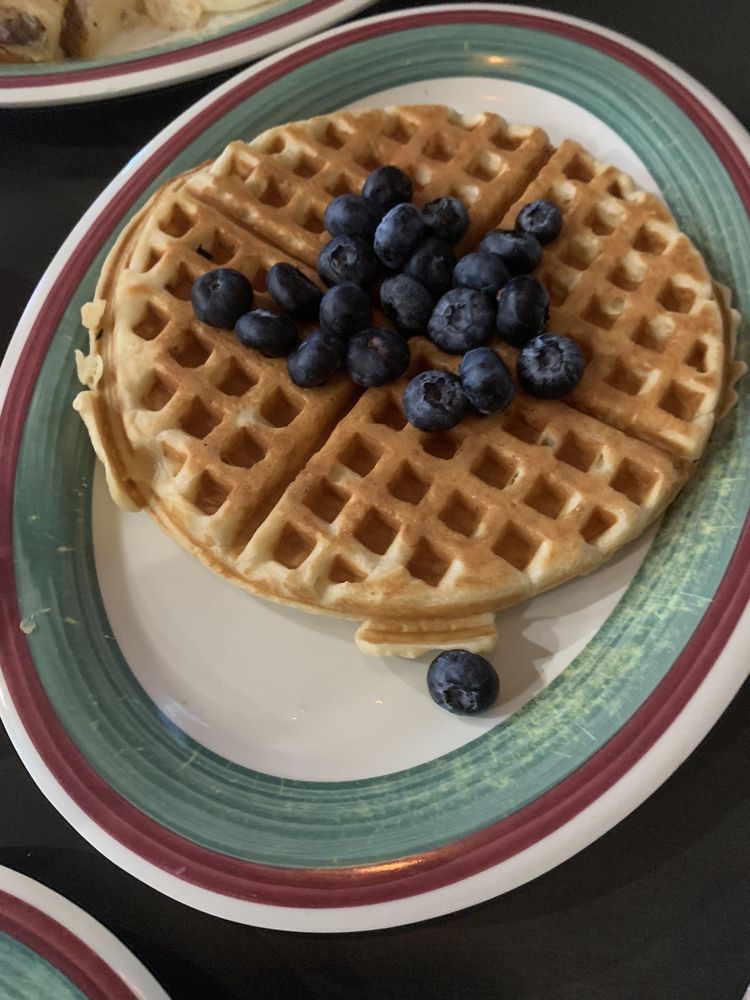 BETSY ROSS RESTAURANT & BAR 15 E Glenwood Ave, Smyrna, Delaware