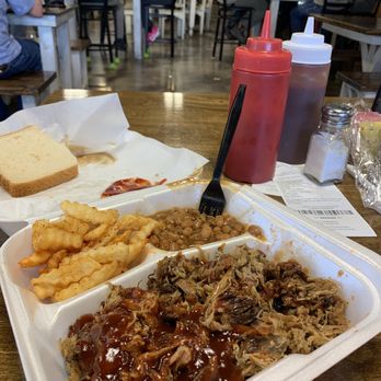 Hog Heaven BBQ - Really good barbecue. you can taste the smoke and they leave the bark on it. The best around here for sure and good service. Roll Tide! - Barbeque Near Me - Laurel, Mississippi
