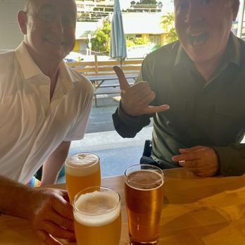 Howzit Brewing - Breweries Near Me - Honolulu, Hawaii