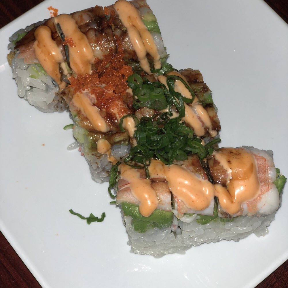 Wedashii - Tempura Shrimp Roll - Sushi Bars Near Me - Sacramento, California Wedashii - Tempura Shrimp Roll - Sushi Bars Near Me - Sacramento, California