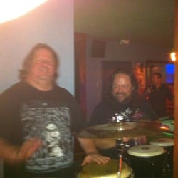 R Place Music Club