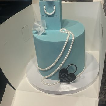 Rock Sugar Custom Cakes - She has always wanted a Tiffany cake - Custom Cakes Near Me Rock Sugar Custom Cakes - She has always wanted a Tiffany cake - Custom Cakes Near Me