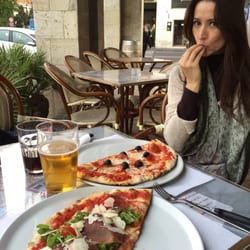 La Loggia - Disfrutando de la pisa