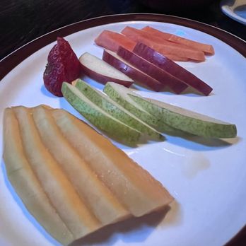 El Encino - Fruit plate - Steakhouses Near Me - Rosarito, BCN El Encino - Fruit plate - Steakhouses Near Me - Rosarito, BCN