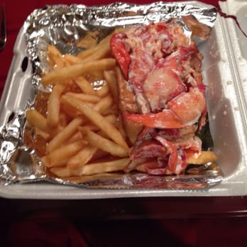 Eagles Nest Restaurant - Lobster roll - Seafood Near Me - Brewer, Maine Eagles Nest Restaurant - Lobster roll - Seafood Near Me - Brewer, Maine