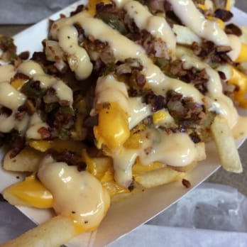 Burger Queen - wild fries are a must! - Delis Near Me - Lakeview, Oregon