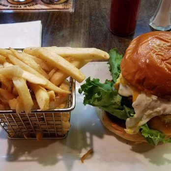 Barrelhouse 101 - American Near Me - Ventura, California Barrelhouse 101 - American Near Me - Ventura, California