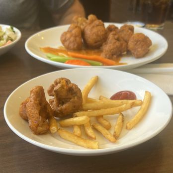Duffy's Sports Grill - Cauliflower wings - Sports Bars Near Me - Estero, Florida