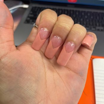 Fairmont Nails & Spa - Nail Salons Near Me - Pasadena, Texas