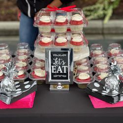 Smilin’ Sweets - Red velvet cheesecake cupcakes
