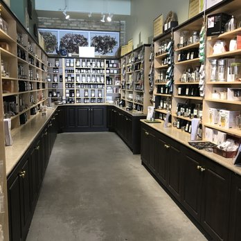 Distinctly Tea - Inside of Tea Store - Coffee & Tea Near Me - Waterloo, Ontario