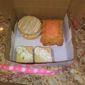 Anna Bakes - Florida box. - Desserts Near Me - Wellington, Florida Anna Bakes - Florida box. - Desserts Near Me - Wellington, Florida