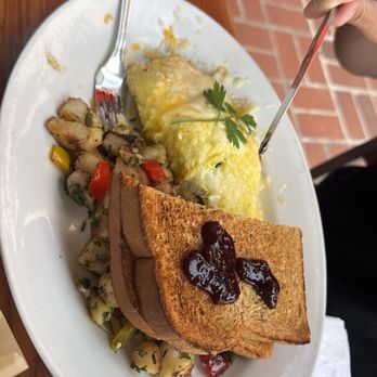 Wave Street Café - Breakfast & Brunch Near Me - Monterey, California Wave Street Café - Breakfast & Brunch Near Me - Monterey, California
