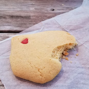 Luisa’s Swedish Bakery & Market - Bakeries Near Me - Harbert, Michigan Luisa’s Swedish Bakery & Market - Bakeries Near Me - Harbert, Michigan