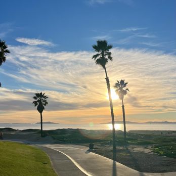 Oxnard Beach Park - Beaches Near Me - Oxnard, California