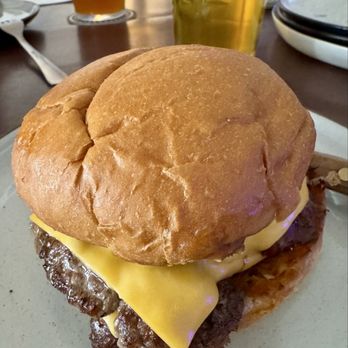 Majorette - Double smash burger, Yum! - Sports Bars Near Me - San Diego, California
