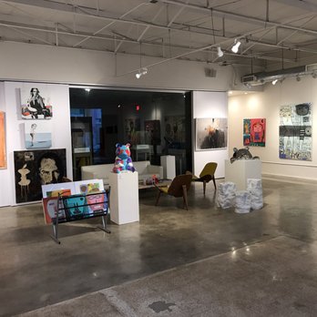De' Medici Gallery - La galería de arte más bella de Miami. - Art Galleries Near Me - Miami, Florida De' Medici Gallery - La galería de arte más bella de Miami. - Art Galleries Near Me - Miami, Florida