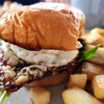 Wilde - Wilde Crab Cake Sandwich - Breakfast & Brunch Near Me - Denver, Colorado
