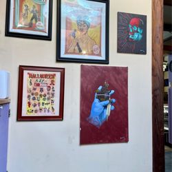 Mission Ink Tattoo & Piercing - Decor inside