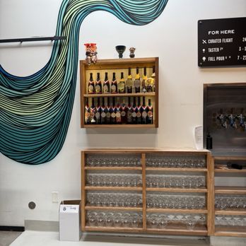 Lost Cause Meadery - Wine Tasting Room Near Me - San Diego, California